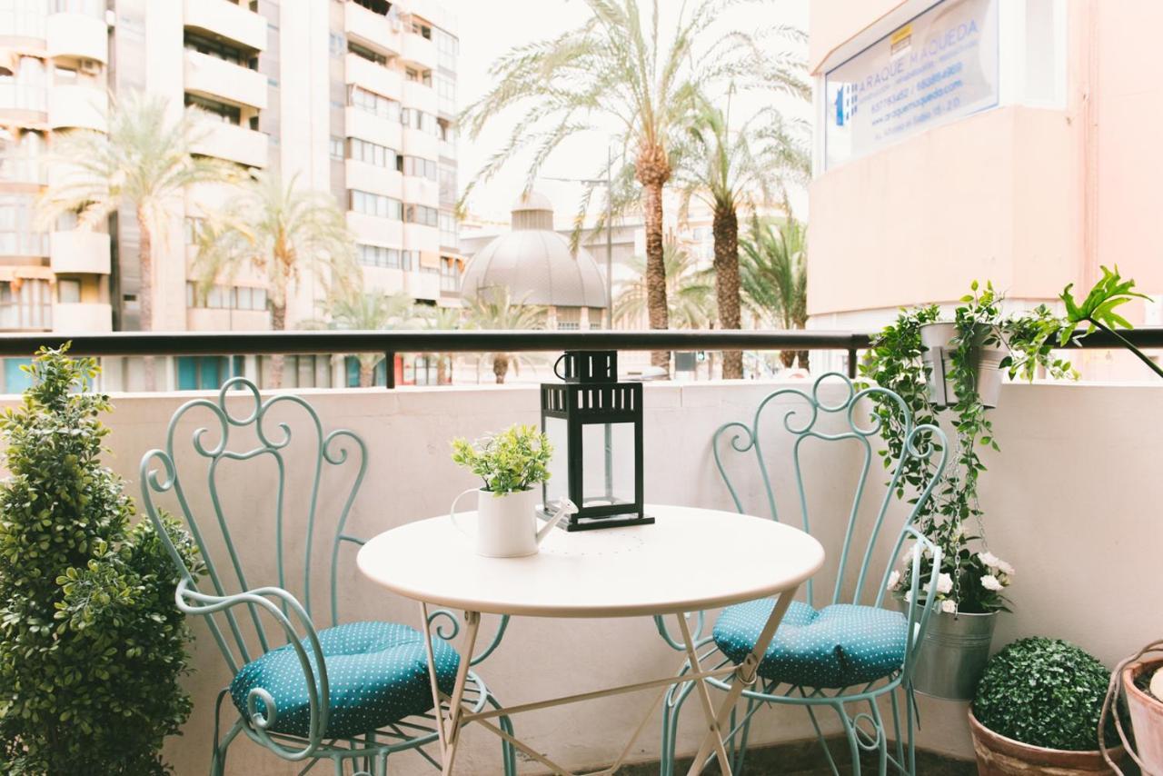 Bright Apartment In The City Center Alicante Luaran gambar