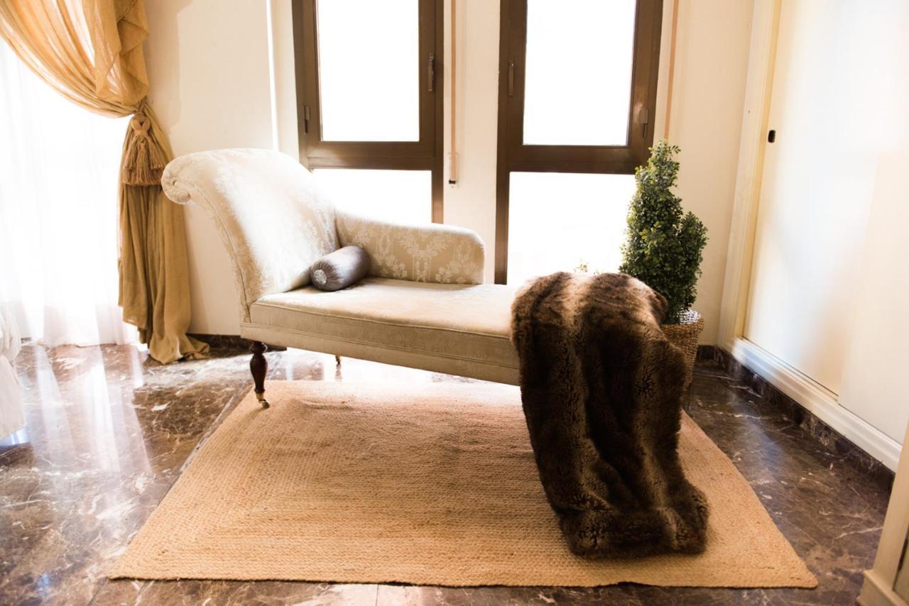 Bright Apartment In The City Center Alicante Luaran gambar