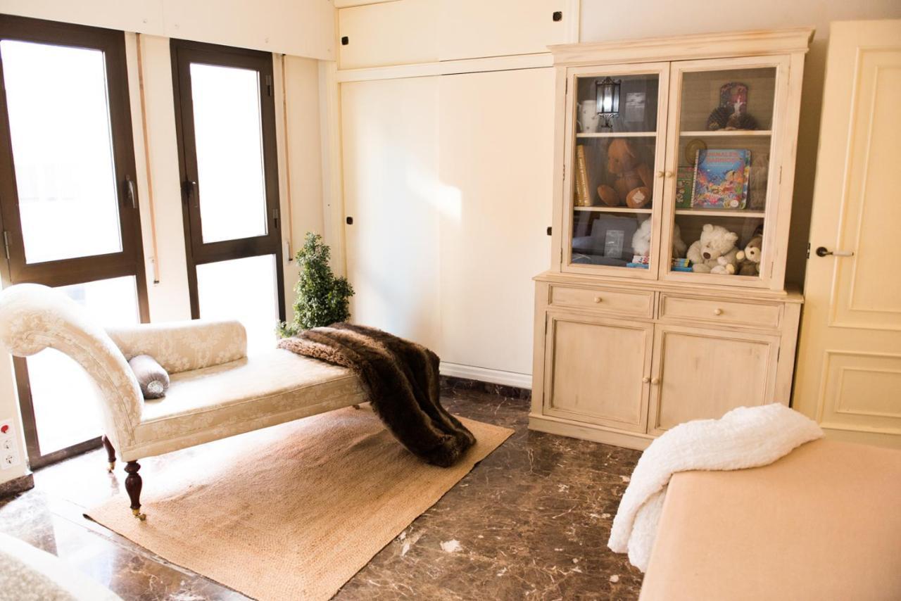 Bright Apartment In The City Center Alicante Luaran gambar